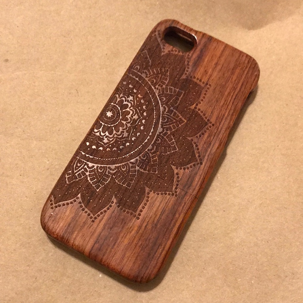 iPhone 5s “wood” case